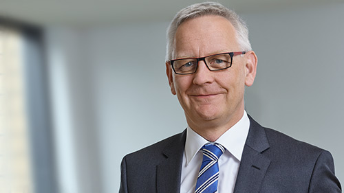 ATESTEO | Management board - CFO Dr. Josef Görgens